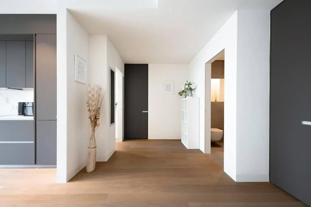 Lux City Hamilius - Modern & Spacious Apart W/View Luxembourg Apartment